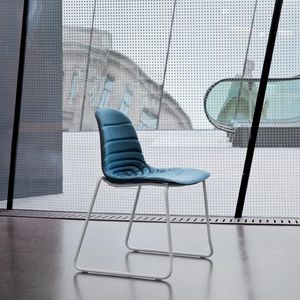 contemporary visitor chair