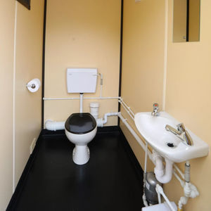 portable toilet cabin