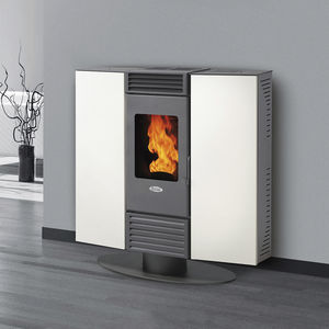 pellet heating stove