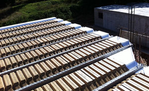 structural floor with girder-slabs