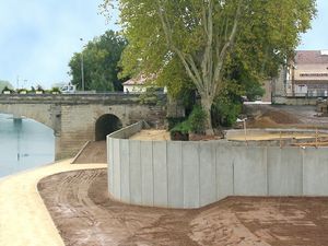 reinforced concrete retaining wall 1