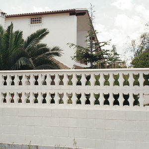 concrete screen wall 1
