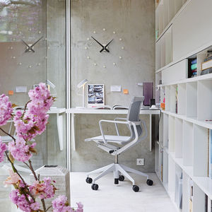 contemporary clocks