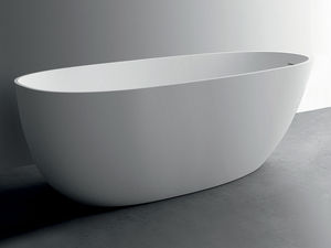 oval bathtub