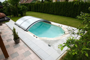 low swimming pool enclosure 1