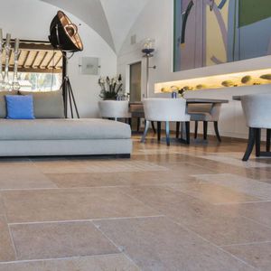 living room tile / kitchen / bathroom / floor