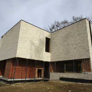 facade cladding brick