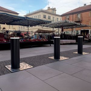 parking prevention bollard