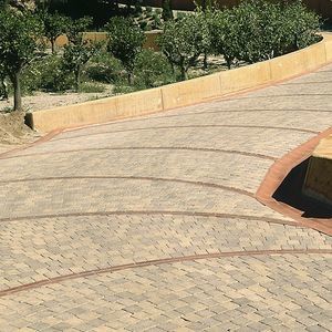 Concrete paver - TERANA® SIX - Breinco - outdoor / patio / garden