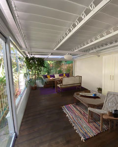 wall-mounted pergola
