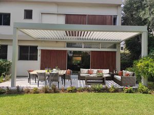 wall-mounted pergola