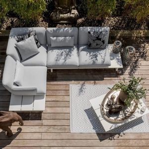 contemporary lounge garden set