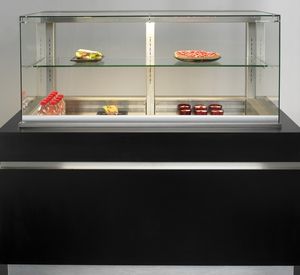 counter refrigerated display case