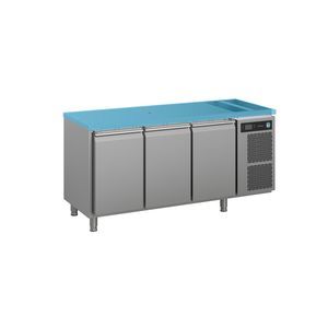 commercial kitchen refrigerated counter