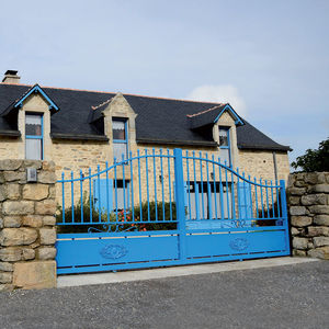swing gate 1