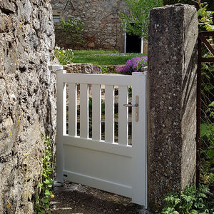 aluminum garden gate