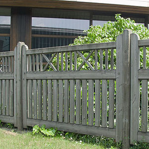 fence with bars 1
