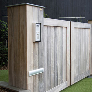 wooden engineered stone pillar for fence
