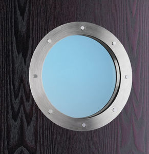 door porthole