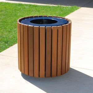 public trash can