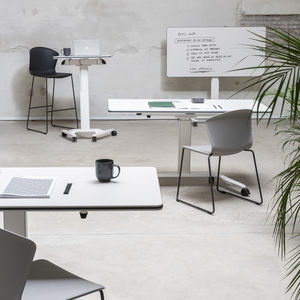 contemporary visitor chair 1
