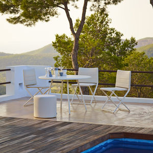 contemporary dining chair
