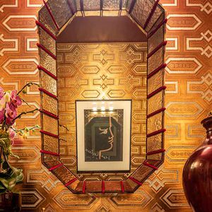 traditional wallpaper / patterned / golden / gold-colored