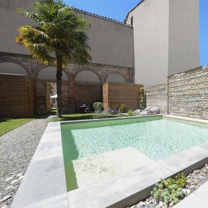 concrete swimming pool coping