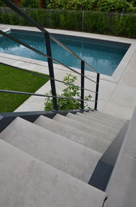 concrete stair nosing