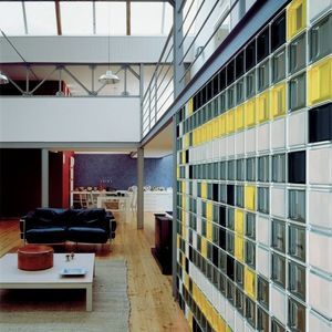 corner glass brick