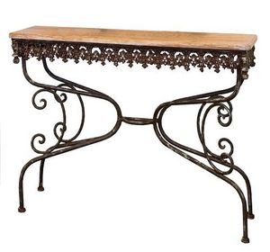 traditional sideboard table