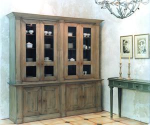 traditional china cabinet / wooden