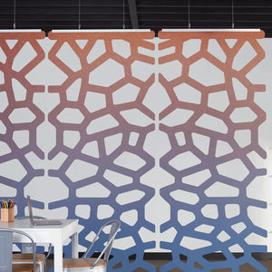 PET screen wall