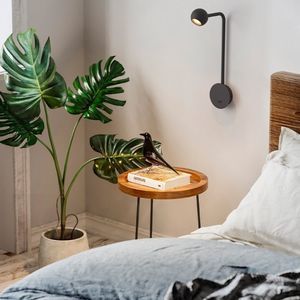 contemporary wall light