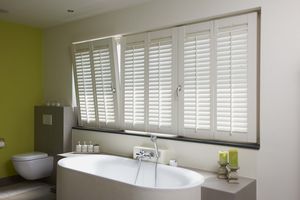 tilting shutter
