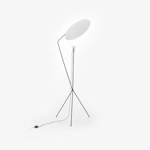 floor-standing lamp