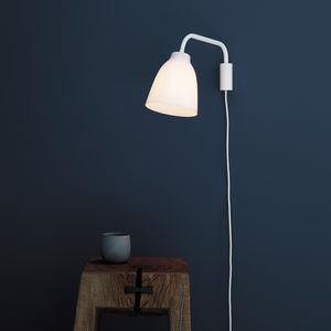 contemporary wall light