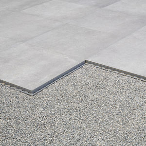 outdoor tiles