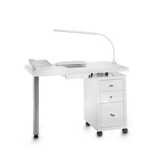 manicure table with vacuum cleaner