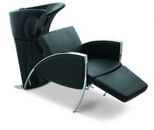 shampoo chair with footrest