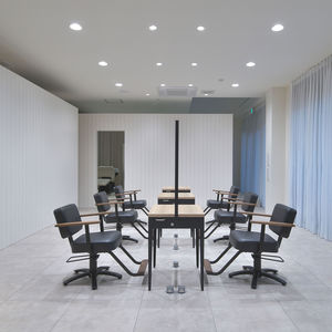 contemporary beauty salon chair