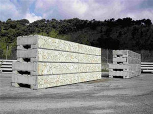 reinforced concrete retaining wall