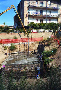 reinforced concrete prefabricated micropile / foundation