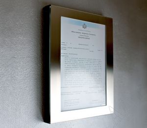 wall-mounted display panel