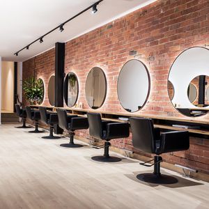 contemporary beauty salon chair