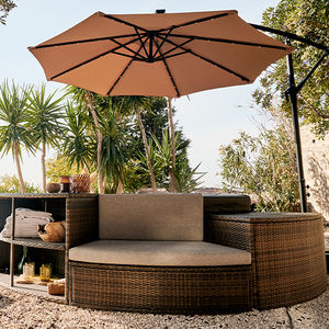 octagonal parasol