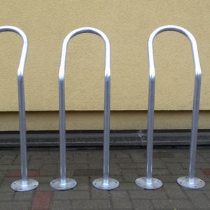floor-mounted bike rack 1