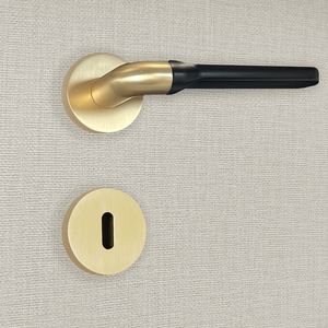 door handle 1