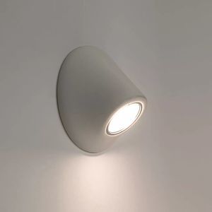 contemporary wall light 1