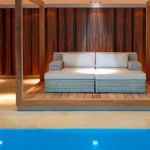 contemporary daybed